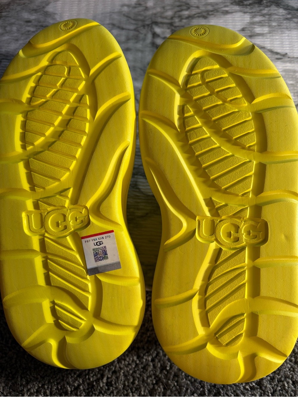 NWT Ugg Sport Yeah Clog Shoes - Bright Canary Yellow Womens Size 10 - Picture 8 of 8